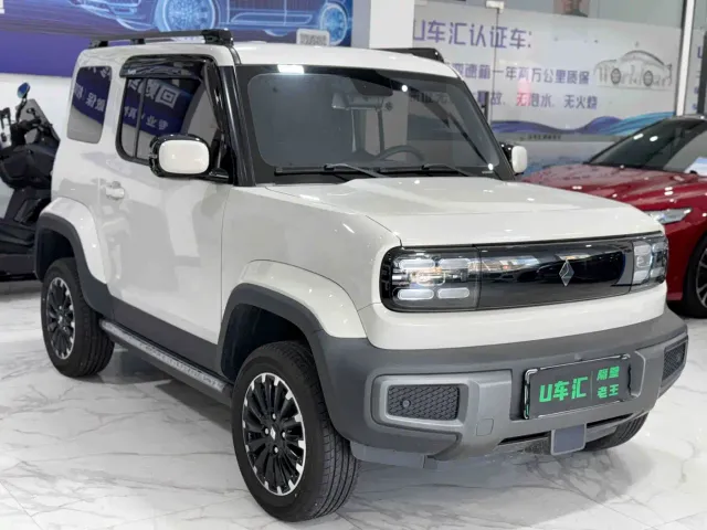 Baojun Yep — Фото автомобиля 3