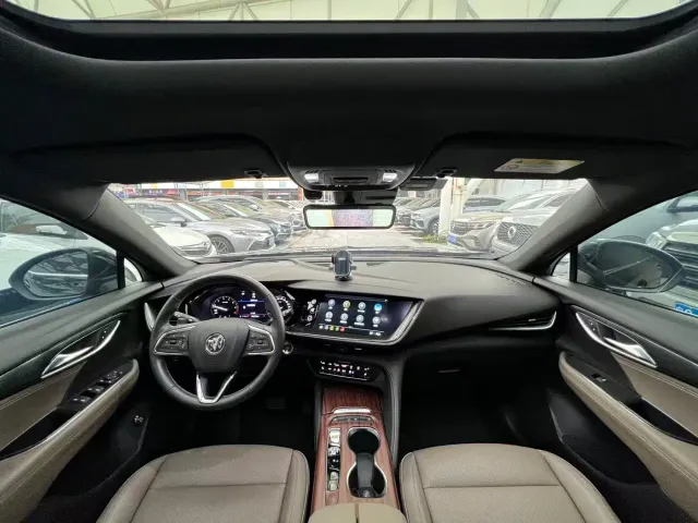 Buick Envision Plus — Фото автомобиля 6