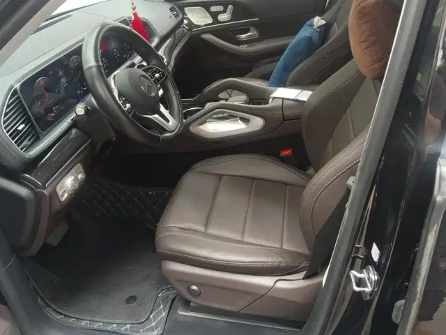 Mercedes-Benz GLE-Class — Фото автомобиля 9