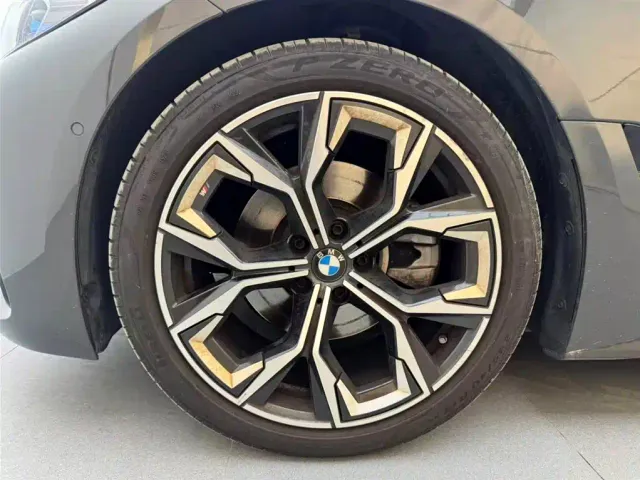 BMW 4 Series — Фото автомобиля 18