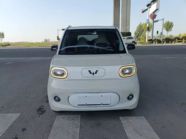 Wuling Hongguang Mini EV — Фото автомобиля 2
