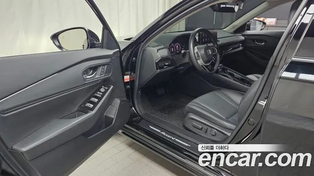 Honda Accord 1.5 Turbo — Фото автомобиля 10