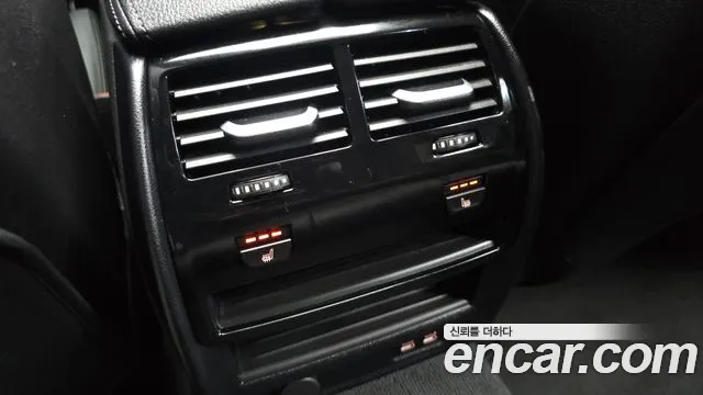 BMW 5 Series G30 — Фото автомобиля 17