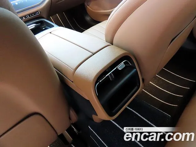 Mercedes-Benz E-Class W214 — Фото автомобиля 15