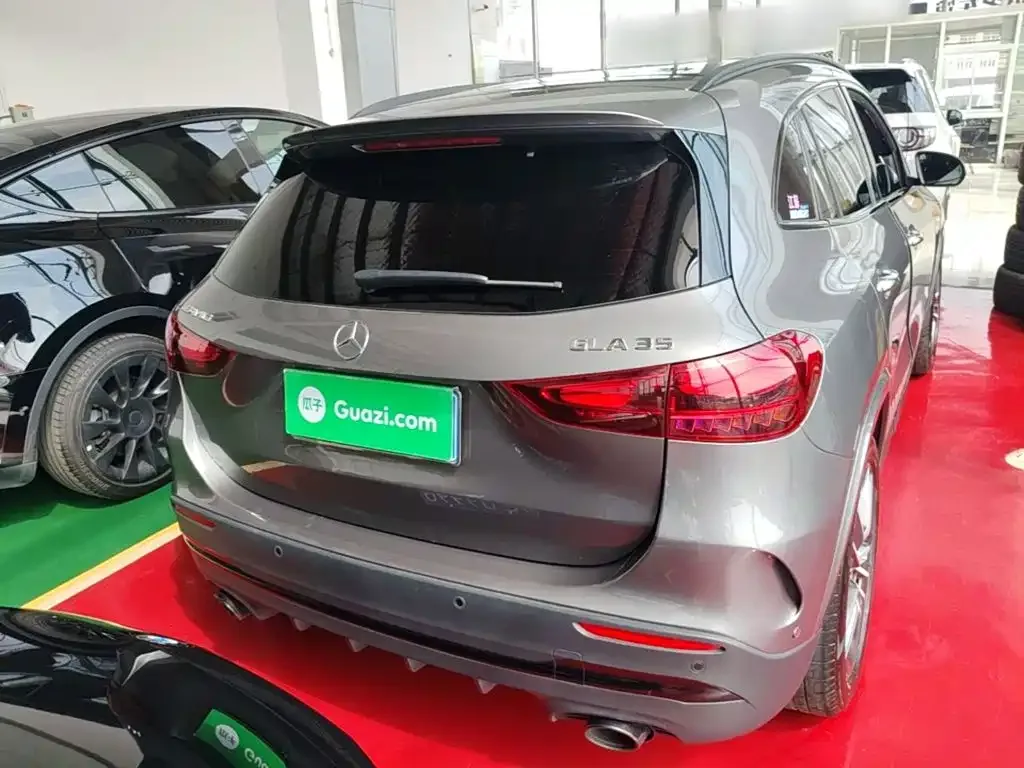 Mercedes-Benz Mercedes-Benz GLA AMG 2024 AMG GLA 35 4MATIC — Фото автомобиля 5