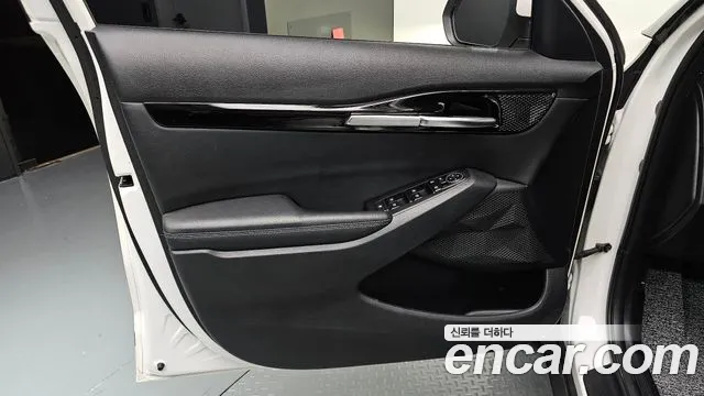 Kia Seltos — Фото автомобиля 24