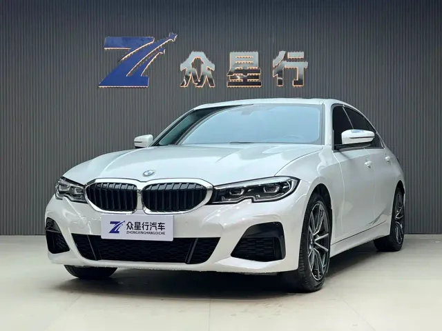 Фотография автомобиля — BMW 3 Series