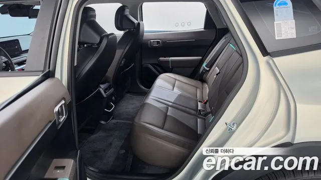 Kia EV4 — Фото автомобиля 17