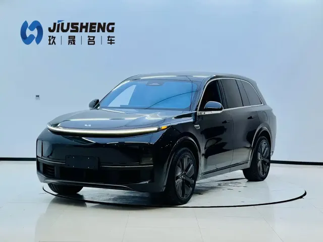 Фотография автомобиля — Li Auto L8