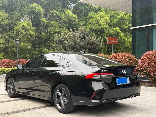 Honda Inspire — Фото автомобиля 4