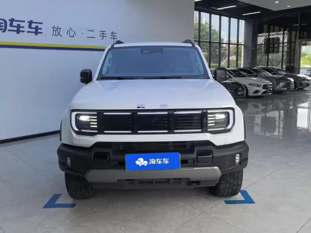 BAIC BJ40 — Фото автомобиля 2