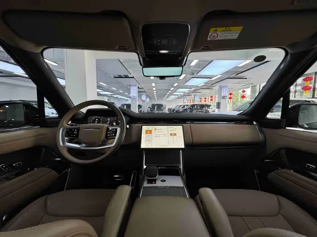 Land Rover Range Rover — Фото автомобиля 10