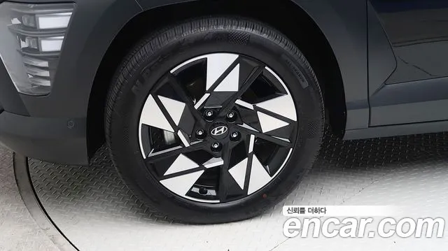 Hyundai Kona SX2 — Фото автомобиля 5