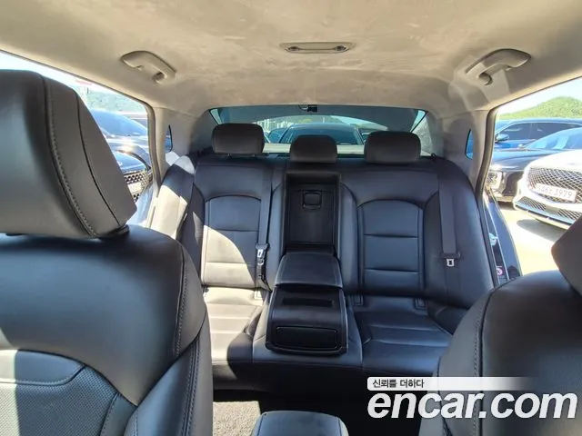 Hyundai Grandeur Grandeur (New) — Фото автомобиля 12