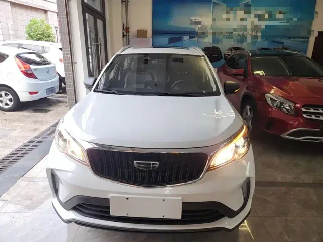 Geely Vision X3 — Фото автомобиля 2