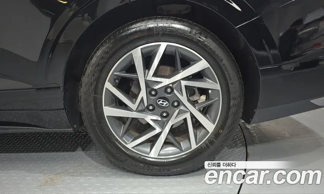 Hyundai Grandeur GN7 — Фото автомобиля 6