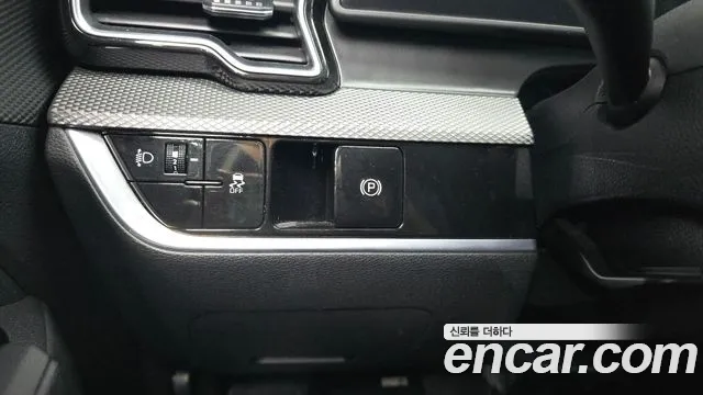 Kia Sportage Sportage 5-е поколение Дизель 2.0 2WD — Фото автомобиля 17