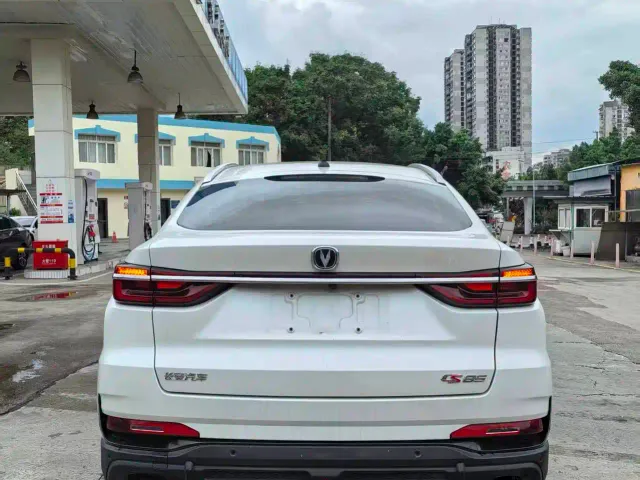 Changan CS85 COUPE — Фото автомобиля 11