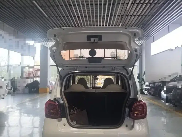 Wuling Hongguang Mini EV — Фото автомобиля 18