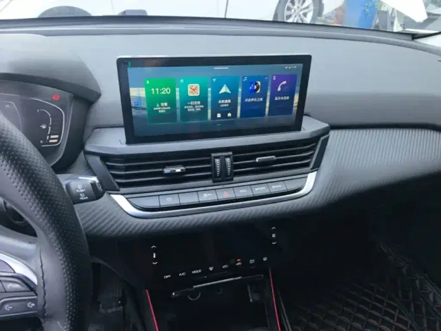 Dongfeng Yixuan GS — Фото автомобиля 12