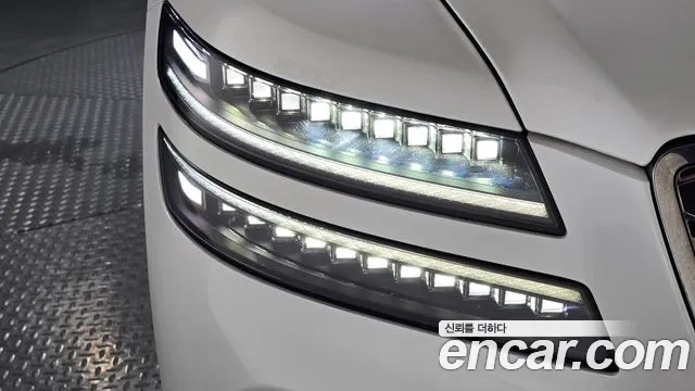 Genesis G80 Бензин 2.5 турбо AWD — Фото автомобиля 21