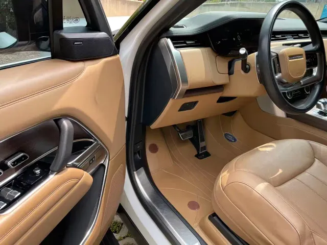 Land Rover Range Rover — Фото автомобиля 6