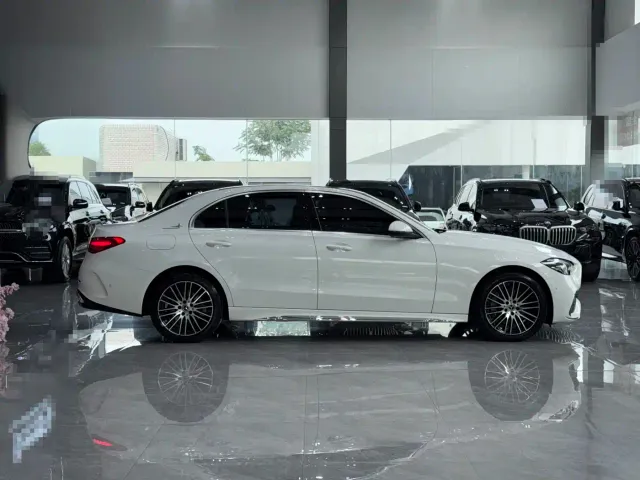 Mercedes-Benz C-Class — Фото автомобиля 9