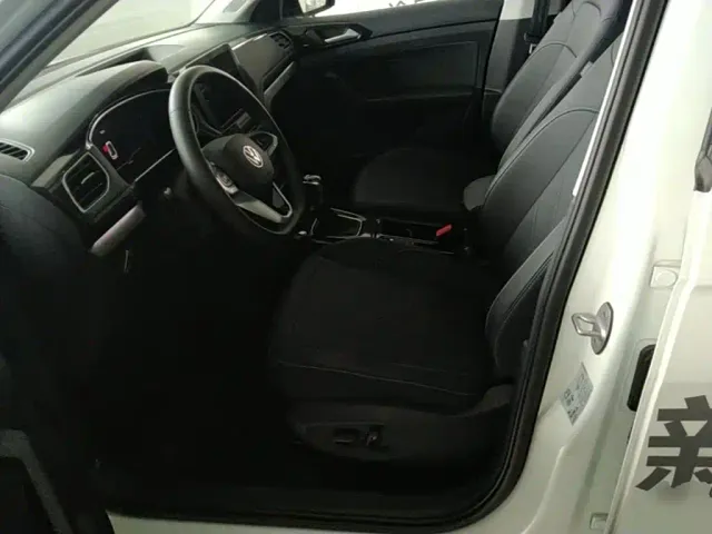 Volkswagen Tharu — Фото автомобиля 14