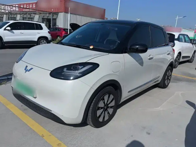 Фотография автомобиля — Wuling Bingo