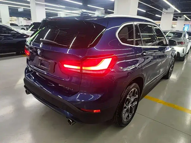 BMW X1 — Фото автомобиля 6