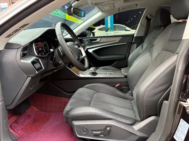 Audi A7L — Фото автомобиля 6