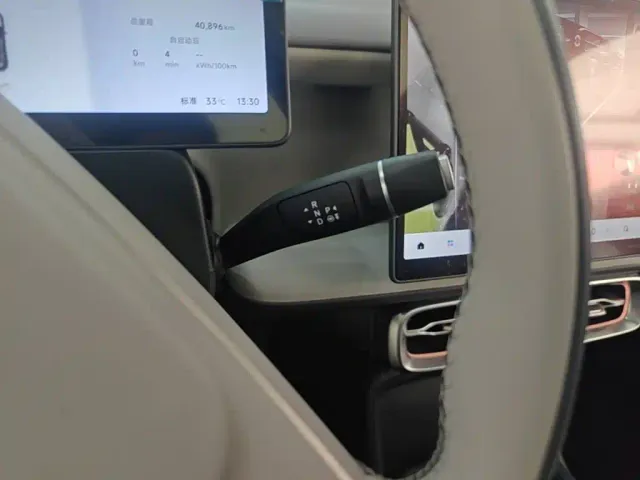 Leapmotor B10 — Фото автомобиля 13