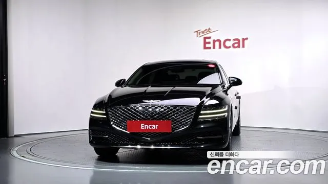 Genesis G80 RG3 — Фото автомобиля 3