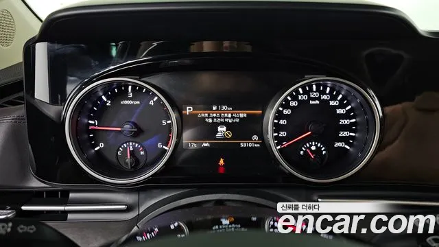 Kia Carnival — Фото автомобиля 8