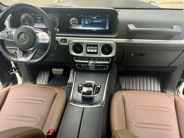 Mercedes-Benz G-Class — Фото автомобиля 18
