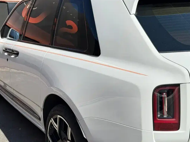 Rolls-Royce Cullinan — Фото автомобиля 21
