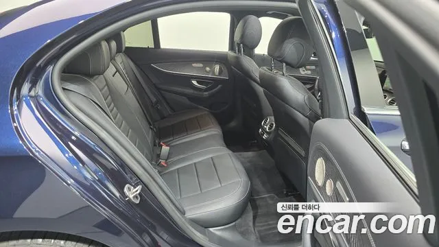Mercedes-Benz E-Class E-класс W213 E350 4MATIC Avantgarde — Фото автомобиля 9