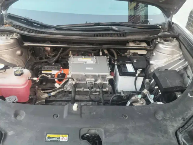Toyota bZ5 — Фото автомобиля 10