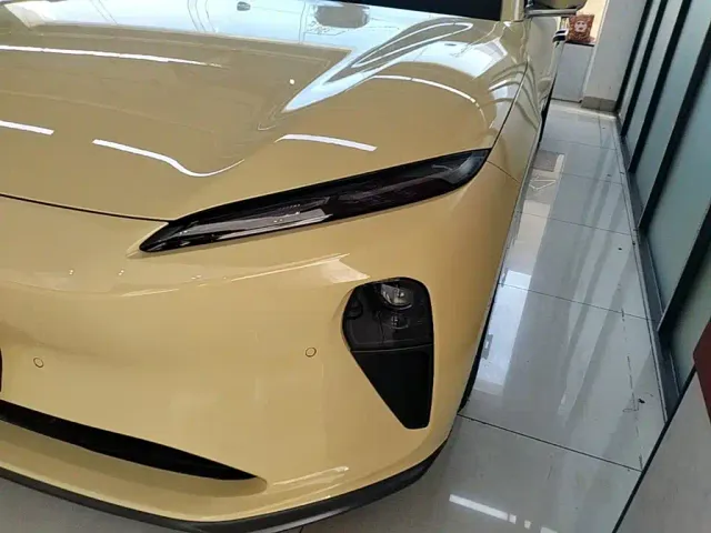 Nio ET5 Touring — Фото автомобиля 23
