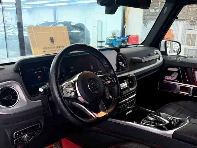 Mercedes-Benz G-Class — Фото автомобиля 8