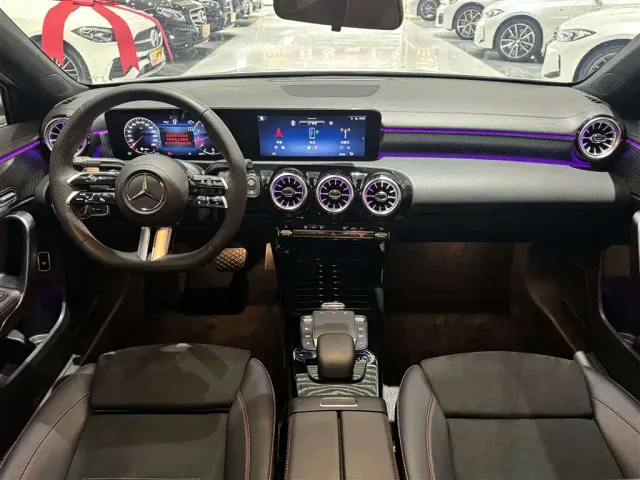 Mercedes-Benz A-Class — Фото автомобиля 13
