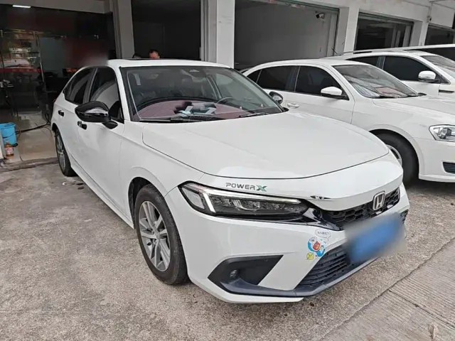 Honda Civic — Фото автомобиля 3