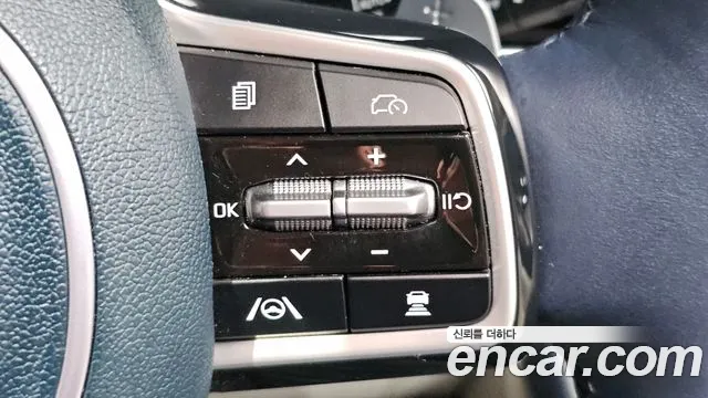 Kia Carnival — Фото автомобиля 24