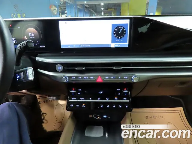 Hyundai Grandeur Grandeur (GN7) 2.5 Бензин 2WD — Фото автомобиля 13