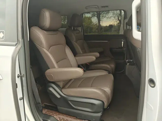 Wuling Starlight 730 — Фото автомобиля 15