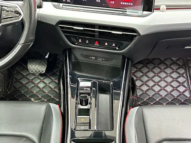 Volkswagen Lamando — Фото автомобиля 12
