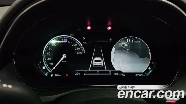 Genesis GV70 — Фото автомобиля 11