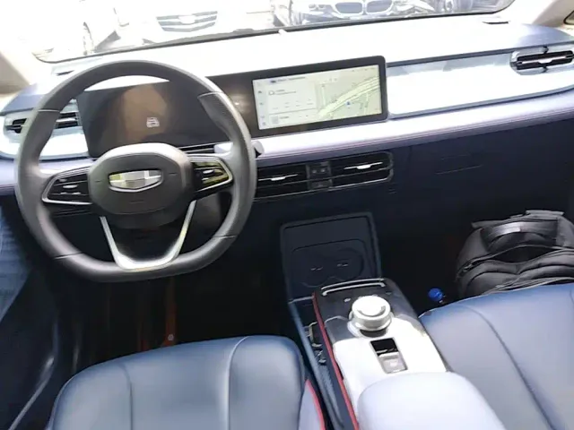 Geely Geometry E Firefly — Фото автомобиля 9