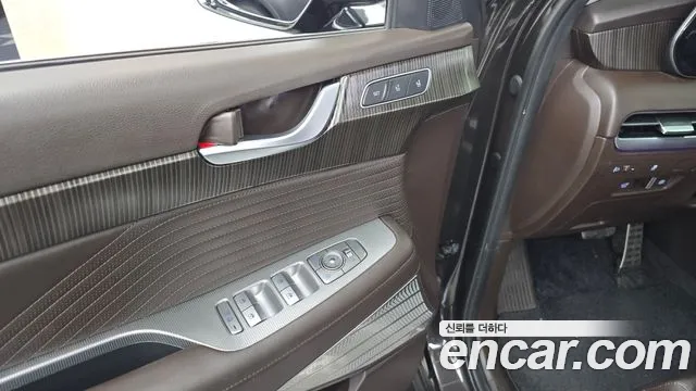 Hyundai Palisade The New Palisade Бензин 3.8 4WD — Фото автомобиля 26