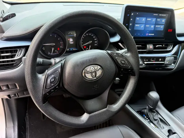 Toyota IZOA — Фото автомобиля 12